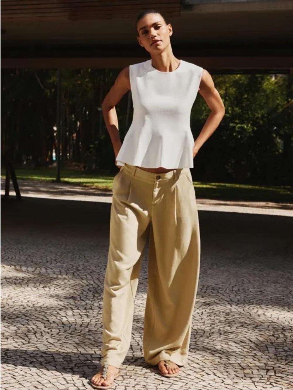 ZARA // Wide-Leg Pants